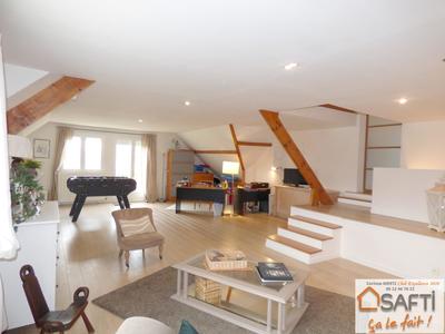 Maison - 246 m² - 8 pièces