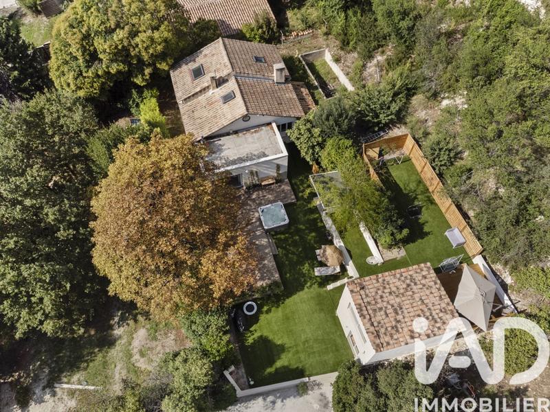 Maison - 128 m² - 6 pièces