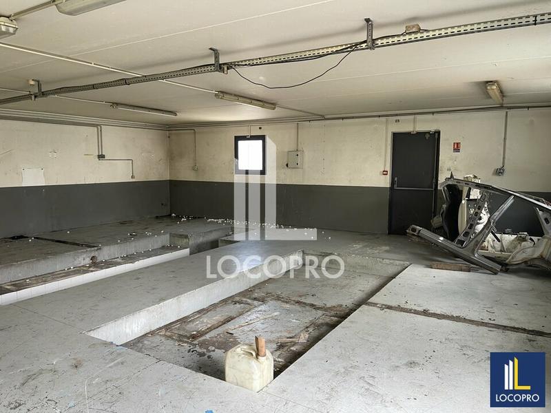 Local d'activité / Entrepôt - 430 m²
