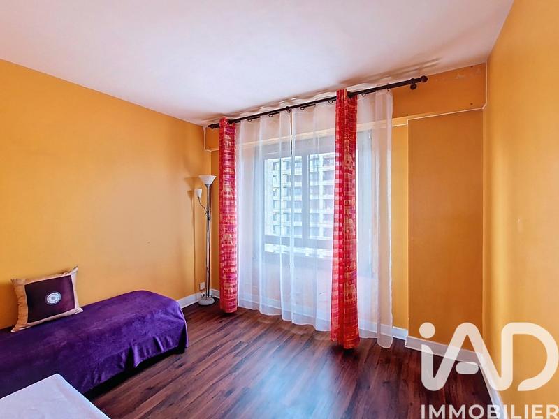 Appartement - 84 m² - 5 pièces
