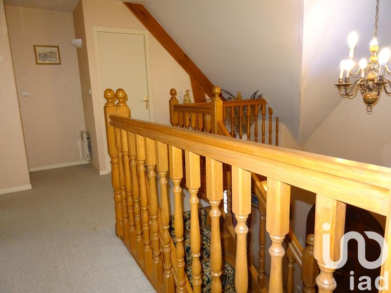 Maison - 205 m² - 9 pièces