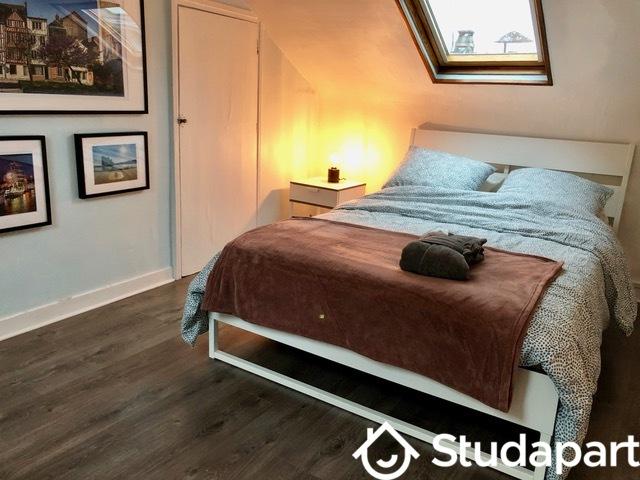 Chambre - 13 m² - 1 pièce