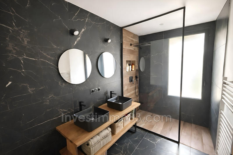 Maison - 130 m² - 4 pièces