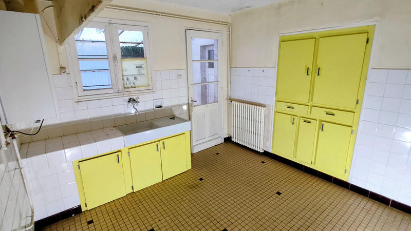 Maison - 117 m² - 9 pièces