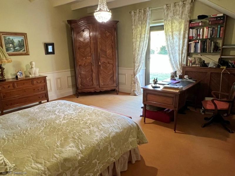 Longère - 293 m² - 8 pièces