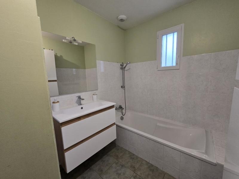 Maison - 85 m² - 5 pièces