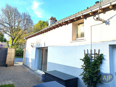 Maison - 87 m² - 4 pièces