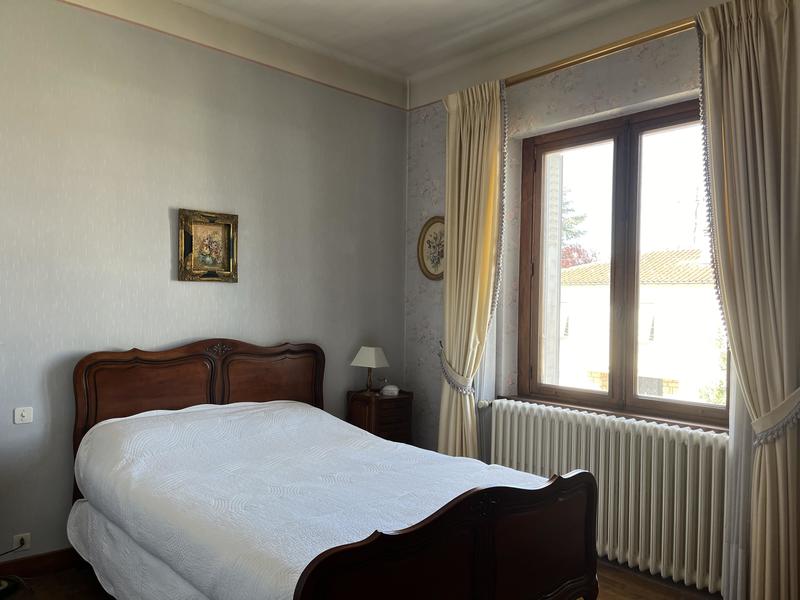 Maison - 186 m² - 4 pièces