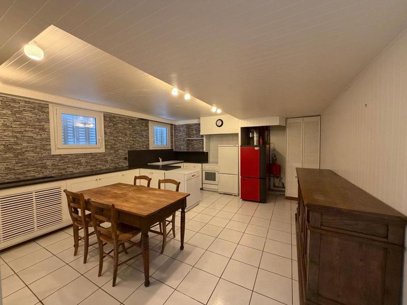 Maison - 133 m² - 6 pièces