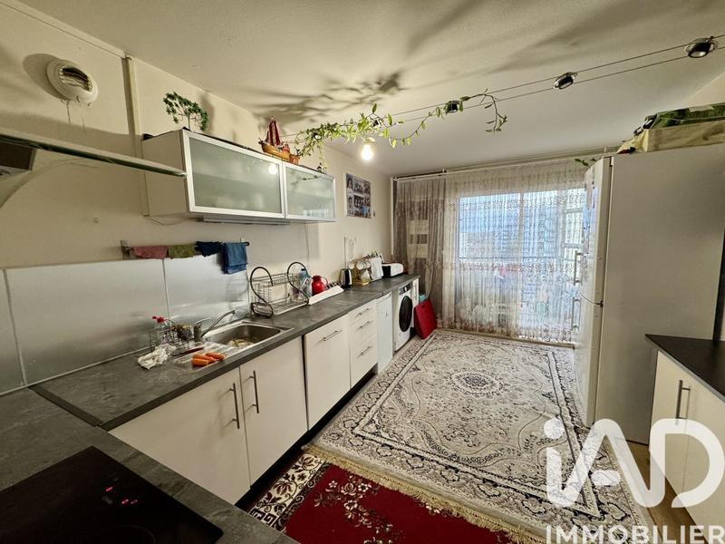 Appartement - 79 m² - 4 pièces