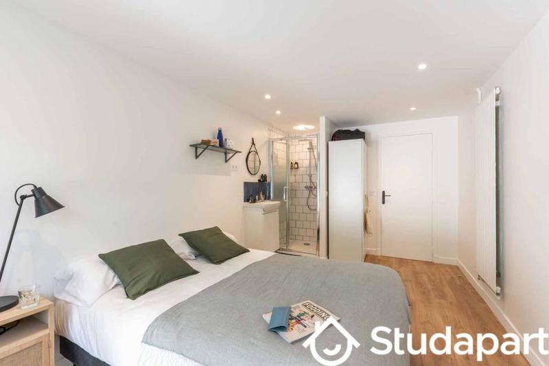 Chambre - 14 m² - 1 pièce