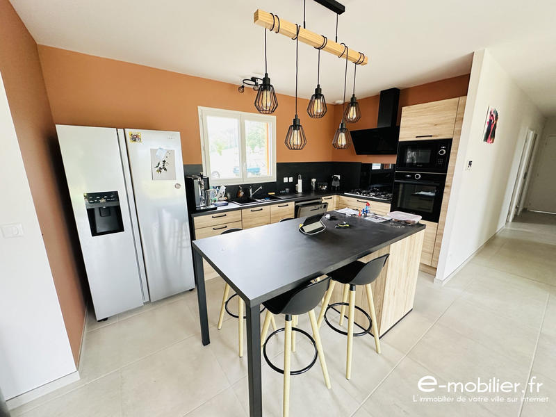 Maison - 113 m² - 6 pièces