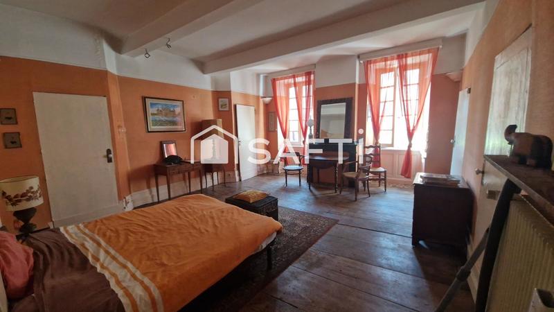 Maison - 186 m² - 6 pièces