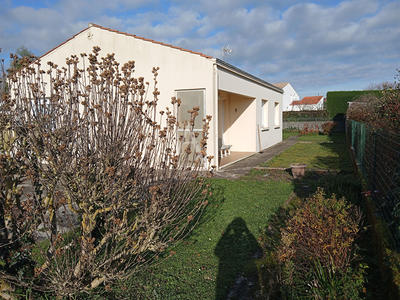 Maison - 85 m² - 4 pièces