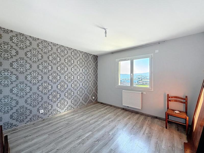 Pavillon - 128 m² - 4 pièces