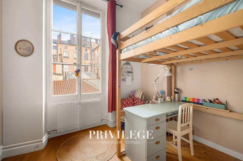 Appartement - 150 m² - 6 pièces