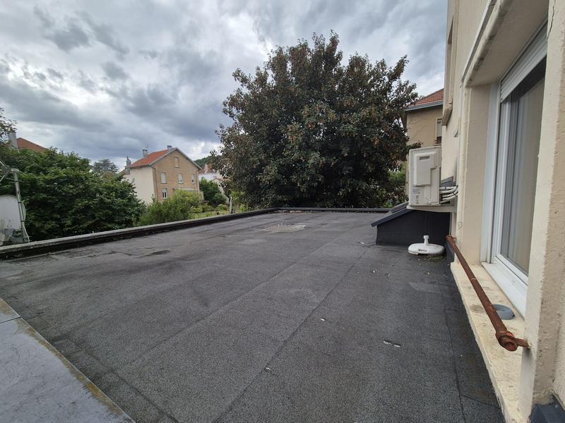 Appartement - 72 m² - 3 pièces