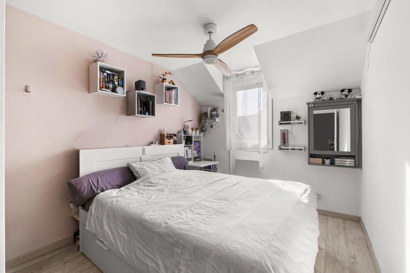 Appartement - 84 m² - 4 pièces