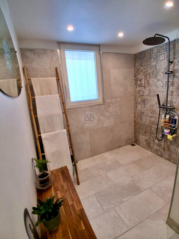 Villa - 115 m² - 4 pièces