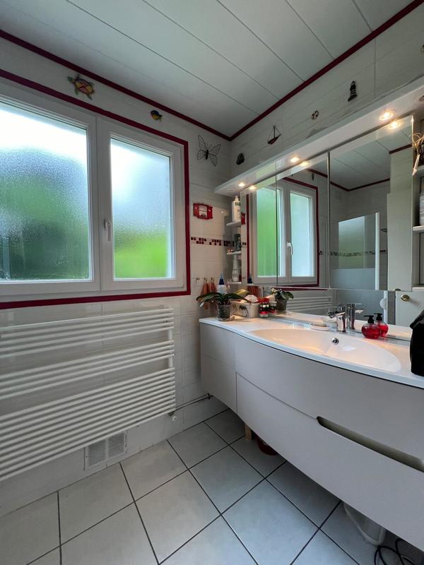 Maison - 136 m² - 6 pièces