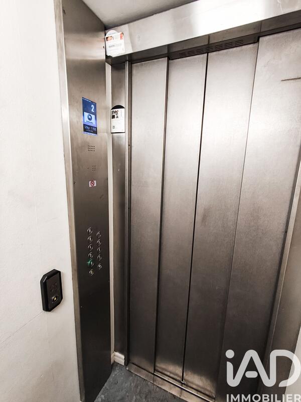 Appartement - 99 m² - 5 pièces