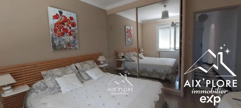 Maison - 180 m² - 4 pièces