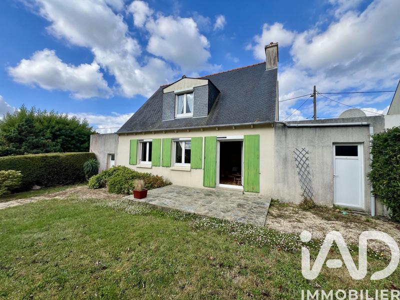 Maison - 92 m² - 5 pièces