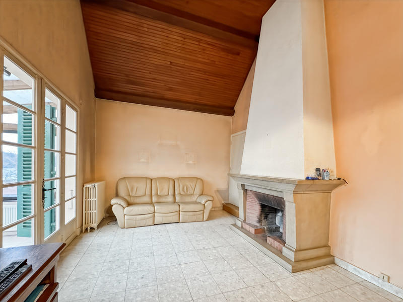 Maison - 93 m² - 5 pièces