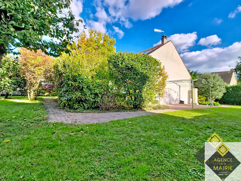 Maison - 115 m² - 6 pièces