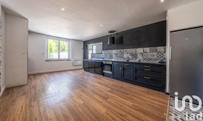 Maison de village - 244 m² - 9 pièces