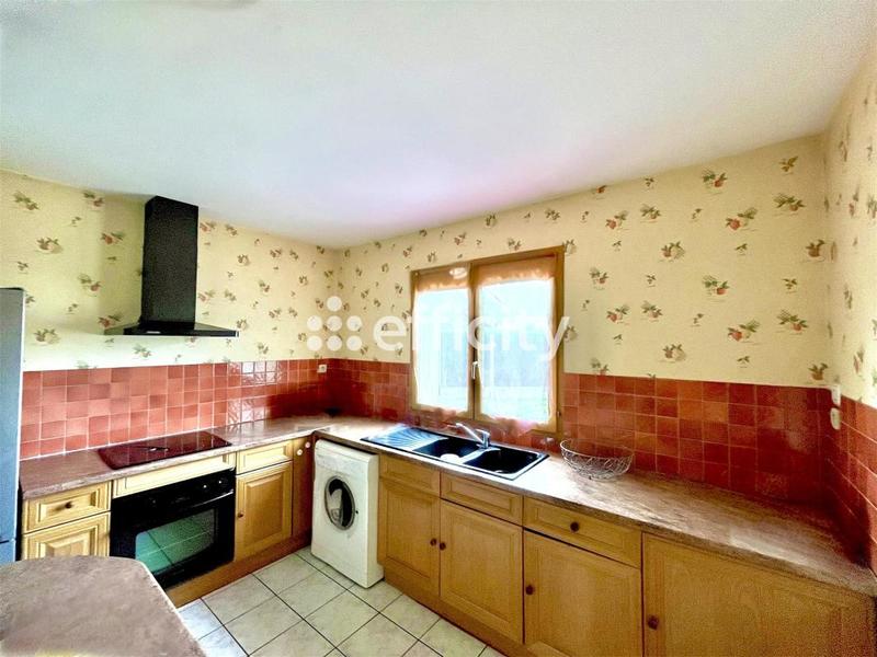 Maison - 77 m² - 3 pièces