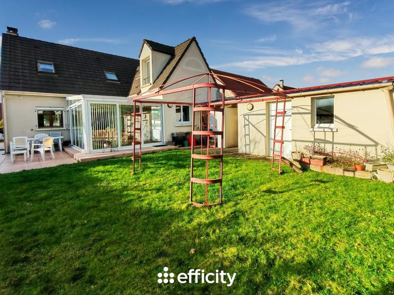 Pavillon - 145 m² - 7 pièces