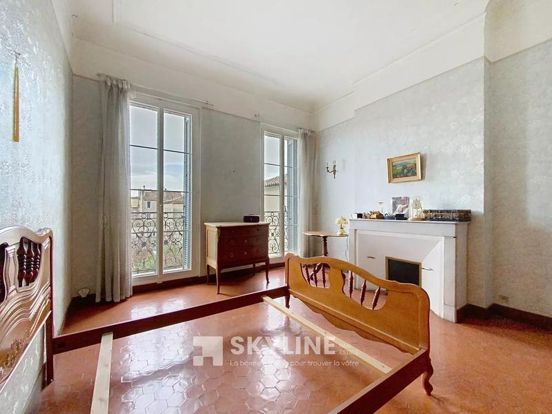 Appartement - 97 m² - 4 pièces