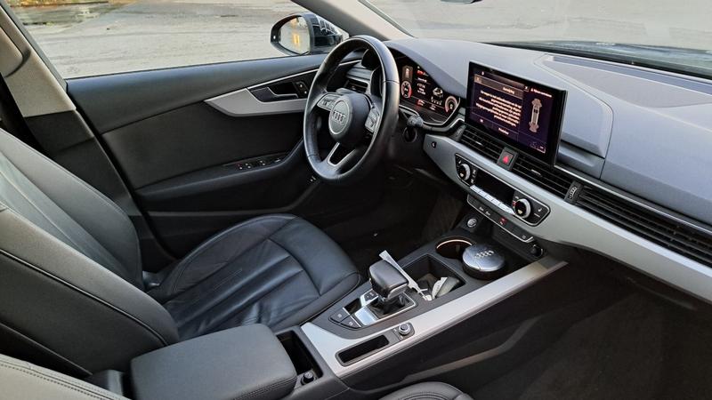 Audi A4 Avant 30 Tdi 136 s tronic 7