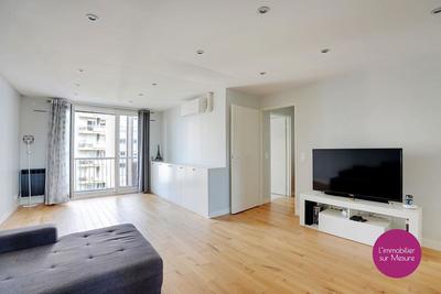 Appartement - 83 m² - 4 pièces