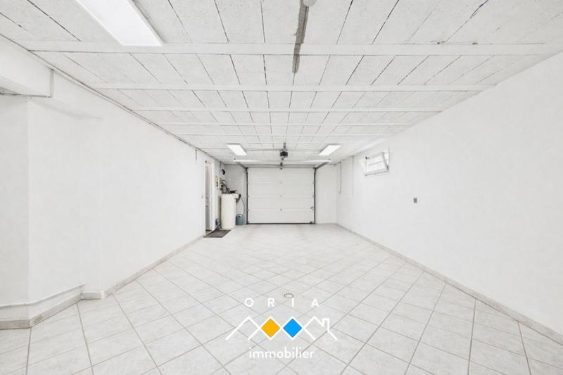 Maison - 140 m² - 7 pièces