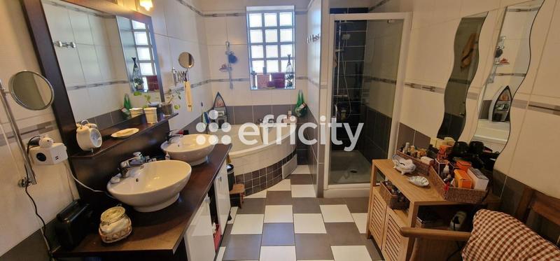 Pavillon - 103 m² - 4 pièces