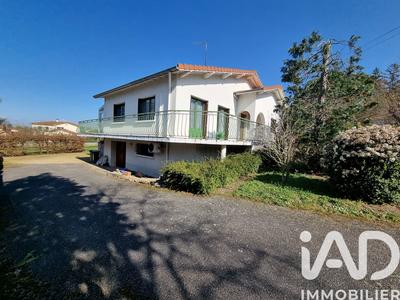 Maison - 117 m² - 6 pièces