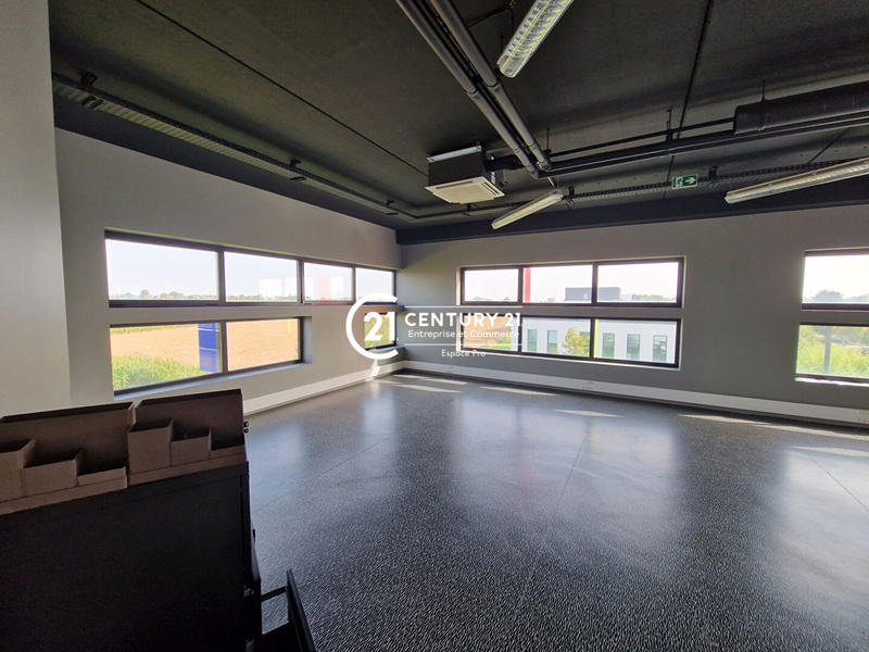 Bureau - 203 m²