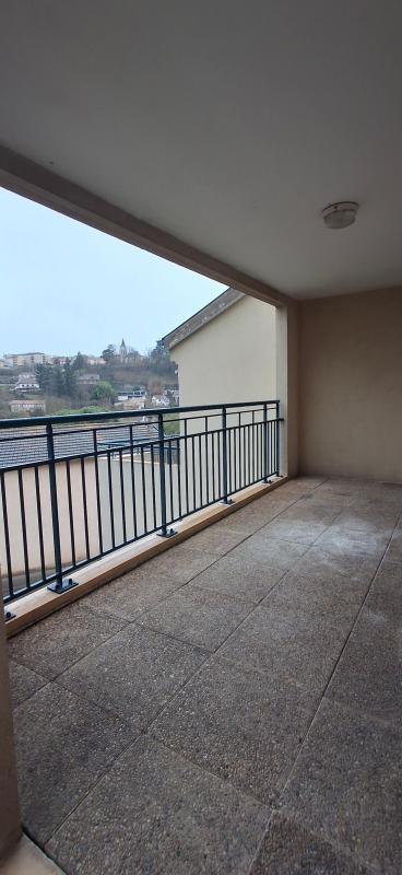 Appartement - 90 m² - 4 pièces