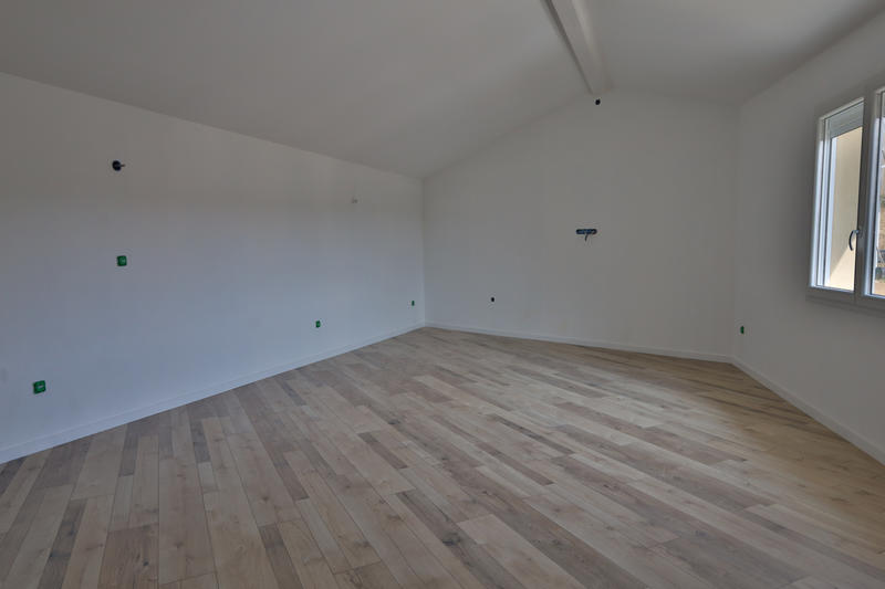 Maison - 123 m² - 4 pièces