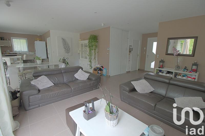 Maison - 165 m² - 8 pièces