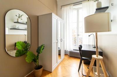 Chambre - 17 m² - 6 pièces