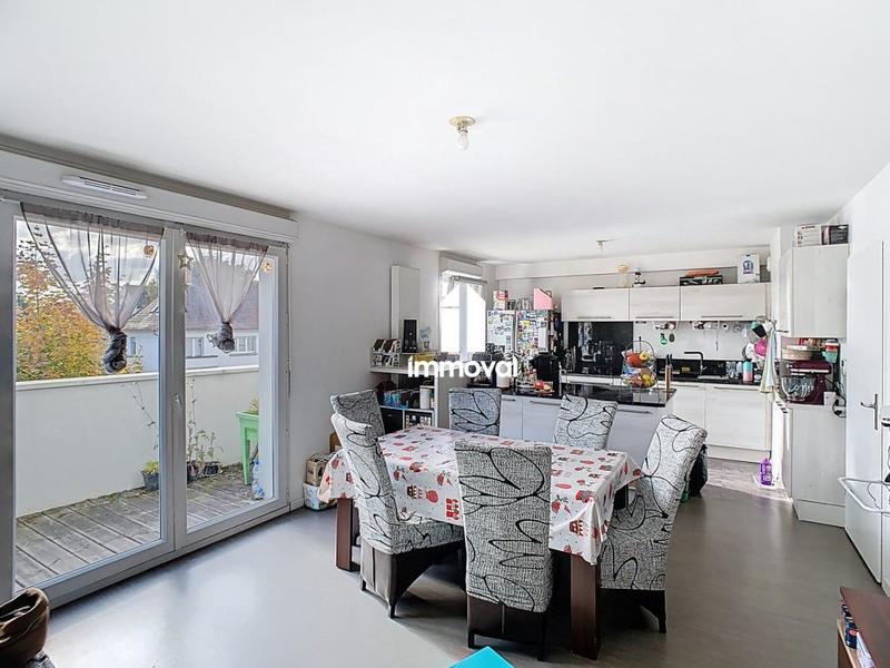 Appartement - 80 m² - 4 pièces