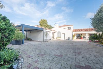 Maison - 167 m² - 6 pièces