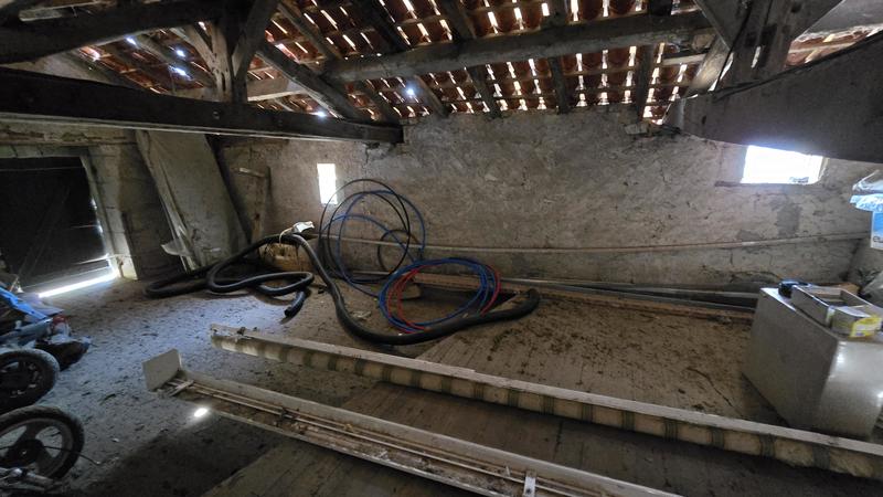 Corps de ferme - 180 m² - 7 pièces