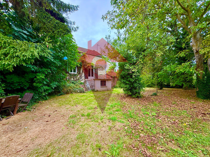 Maison - 180 m² - 4 pièces