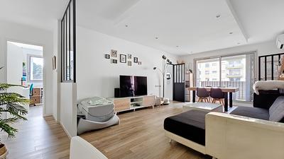 Appartement - 90 m² - 5 pièces