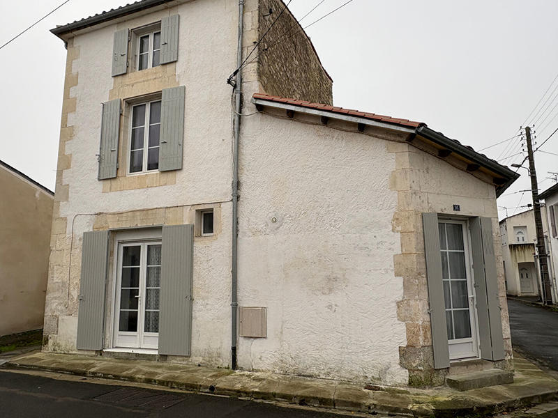 Maison - 82 m² - 4 pièces