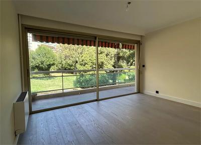 Appartement - 95 m² - 4 pièces